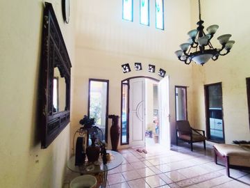 Rumah 2 Lantai Lokasi Strategis Dekat Kuliner Bojong
