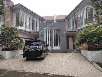 DiJual Rumah Modern Minimalis 2 Lantai di Kawasan Elit Akses Golf & Country Club Rancamaya Estate