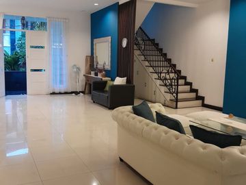 DIJUAL Rumah 2,5 Lantai Di Bintaro sector 9 - Siap Huni