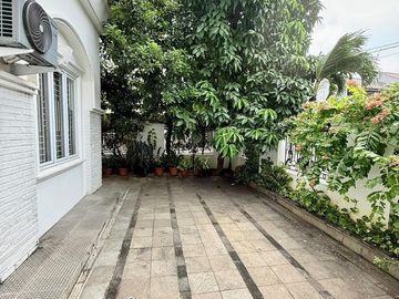Dijual rumah hook siap huni di Taman Galaxy, Bekasi