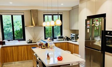For Sale House and Lot in Ferndale Homes, Quezon City - R1617