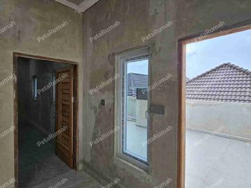 Jewel Garden Villa Lebar 8 Meter Sudah Penambahan Bangunan
