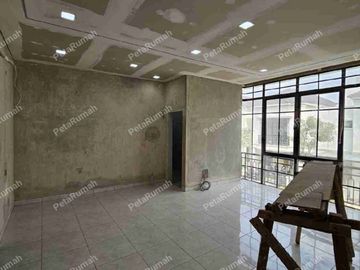 Jewel Garden Villa Lebar 8 Meter Sudah Penambahan Bangunan