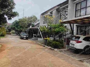 townhouse.   rapi. asri.    3. kt.     kawasan. sgt  berkembang.   hrg. super. terjangkau.    14 memit. mrt lebak. bulus.  akses. kemana2. dekat.    hrg. lokasi. bagus.  nego. sd. jadi.  byr.  cash. diskon. gede