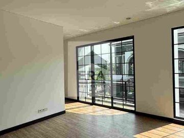 Cluster Welton, Hiera BSD City