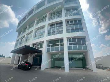 Renta de departamento nuevo San Patricio