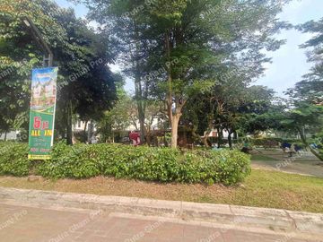 Tanah Besar Lingkungan Sudah Hidup Dekat Mall The Park