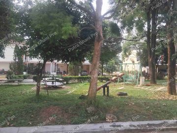 Tanah Besar Lingkungan Sudah Hidup Dekat Mall The Park