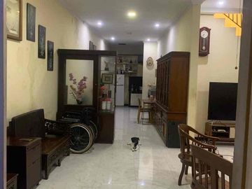 Dijual BU rumah dibawah harga pasar