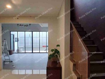 Tanah 145m² Dekat Mall The Park Sawangan