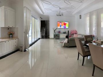 Dijual Rumah Mewah Lux Luas 373 m2 SHM Citra Gran Cibubur