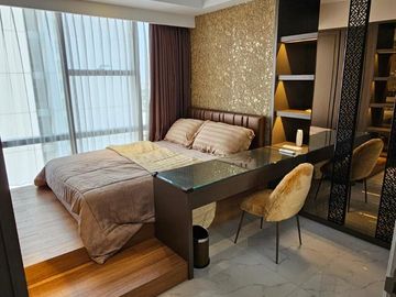 JUAL APARTMENT SURABAYA LA VIZ 3 BEDROOM FURNISH INTERLOCK PRIVATE LIFT MEWAH MURAH