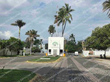 Terreno Residencial en Venta en La Higuera, Manzanillo – 808.60 m² sobre Avenida Palmas