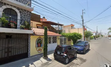 CASA EN VENTA EN QUERETARO