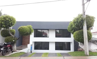 CASA EN VENTA EN LOMAS DE COCOYOC MORELOS