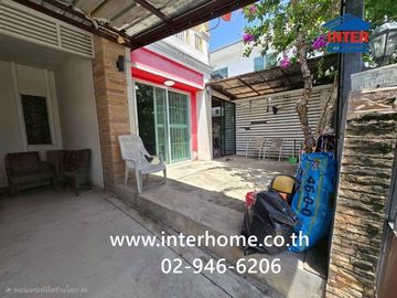 Two-story townhome, 23.9 sq.wah, Pruksa Ville 38, Soi Musikthong 6, Namdaeng-Bang Phli Road, Bang Phli, Samut Prakan.