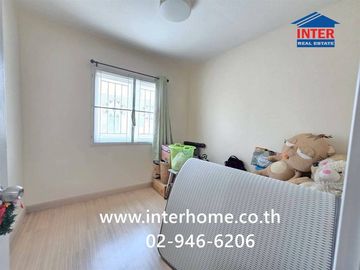 Two-story townhome, 23.9 sq.wah, Pruksa Ville 38, Soi Musikthong 6, Namdaeng-Bang Phli Road, Bang Phli, Samut Prakan.