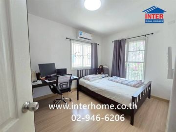 Two-story townhome, 23.9 sq.wah, Pruksa Ville 38, Soi Musikthong 6, Namdaeng-Bang Phli Road, Bang Phli, Samut Prakan.