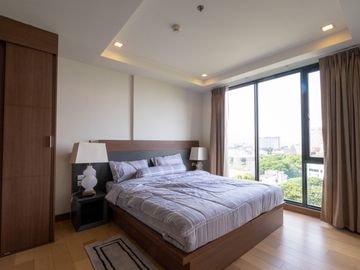 Luxury 3-Bedroom Condo for Sale & Rent at The Astra Condominium, Chiang Mai