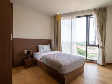 Luxury 3-Bedroom Condo for Sale & Rent at The Astra Condominium, Chiang Mai