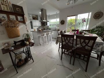 CASA EN VENTA EN PRIVADAS DE LINDORA, ESCOBEDO, NUEVO LEON.