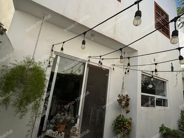 CASA EN VENTA EN PRIVADAS DE LINDORA, ESCOBEDO, NUEVO LEON.
