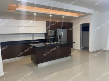CASA EN VENTA EN LA ENCOMIENDA RESIDENCIAL, ESCOBEDO, N.L.