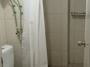 Disewa Apartement The SpringLake Summarecon Tower Azolla, Bekasi