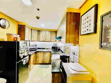 2BR Condo for Sale in McKinley Hill Garden Villas 2, McKinley Hill, Taguig | 91 sqm | Renovated | Parking