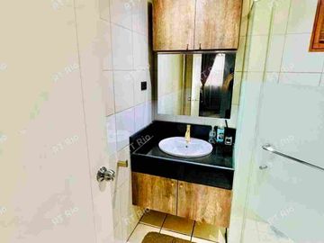 2BR Condo for Sale in McKinley Hill Garden Villas 2, McKinley Hill, Taguig | 91 sqm | Renovated | Parking