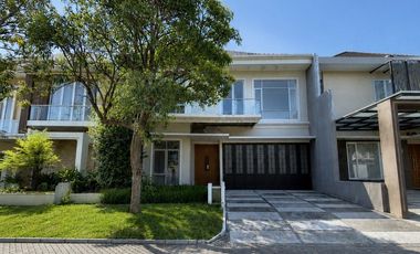 *Royal Residence* Jual Rumah Cluster de Rosenberg Murah