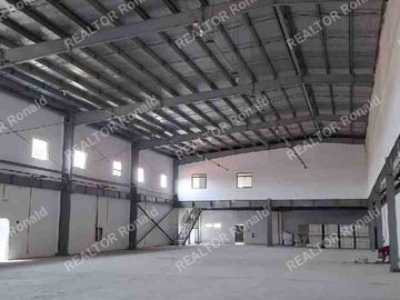 WAREHOUSE AND COMMERCIAL FOR LEASE