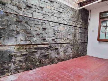 disewakan rumah di Batununggal siap huni