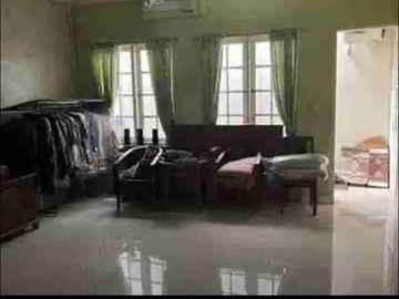 THE ROYAL RESIDENCE PULOGEBANG