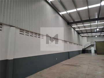 Bodega en renta al poniente de Mérida