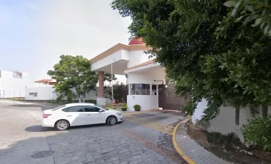 CASA EN VENTA EN QUERETARO