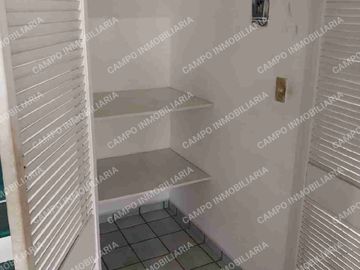 SE VENDE MAGNÍFICA CASA SOBRE AVENIDA VICENTE GUERRERO COL. AMPLIACIÓN MARAVILLAS.
