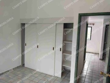SE VENDE MAGNÍFICA CASA SOBRE AVENIDA VICENTE GUERRERO COL. AMPLIACIÓN MARAVILLAS.