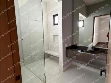 Residencia en Venta a estrenar/ Sierra Alta 10mo sector Mty NL