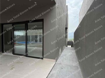 Residencia en Venta a estrenar/ Sierra Alta 10mo sector Mty NL