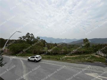 Residencia en Venta a estrenar/ Sierra Alta 10mo sector Mty NL