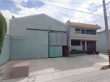 Venta Casa habitacion con Nave Industrial Barrio de Guadalupe Cdad. de Libres Puebla laab1