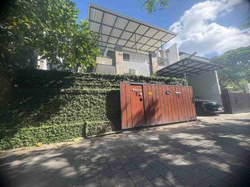 dijual villa 3 bedroom view laut & toll Kawasan taman mumbul Nusa dua