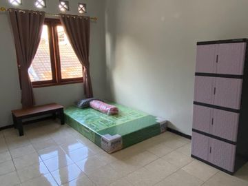 Kost 9kamar Siap Pakai Strategis dekat RS JIH, di Baturan Colomadu Kra