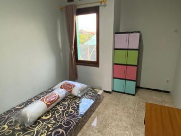 Kost 9kamar Siap Pakai Strategis dekat RS JIH, di Baturan Colomadu Kra