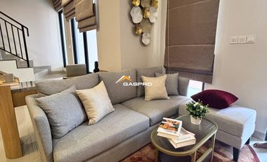 Rumah 1M-an 3 Lantai di gading Serpong, tepat di Pusat kota Gading Serpong