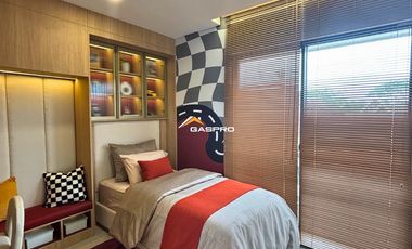 Rumah 1M-an 3 Lantai di gading Serpong, tepat di Pusat kota Gading Serpong
