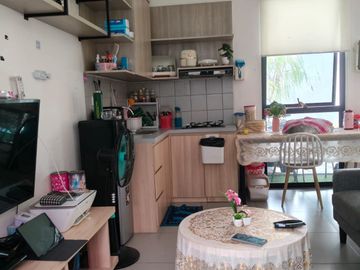 DISEWA RUMAH 2 TINGKAT FULL FURNISHED DI GRAND WISATA BEKASI