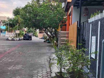 Rumah SHM Hadap Timur, Lokasi Strategis Selangkah ke Jalan Raya Klipang Semarang