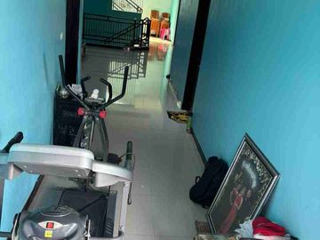 disewakan 2 ruko jadi 1 Manukan Lor RAYA
